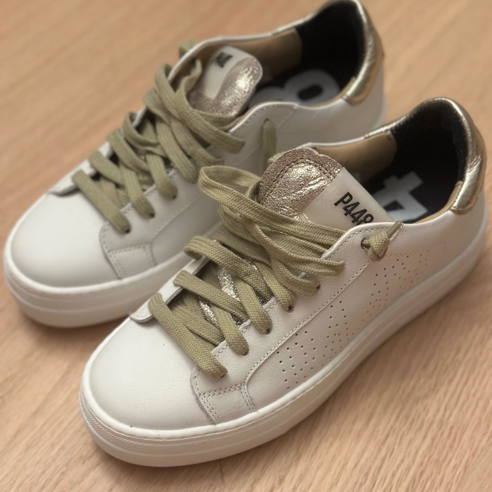 P448 John Women's White and Gold Sneakers Size 6 US (UNUSED!)